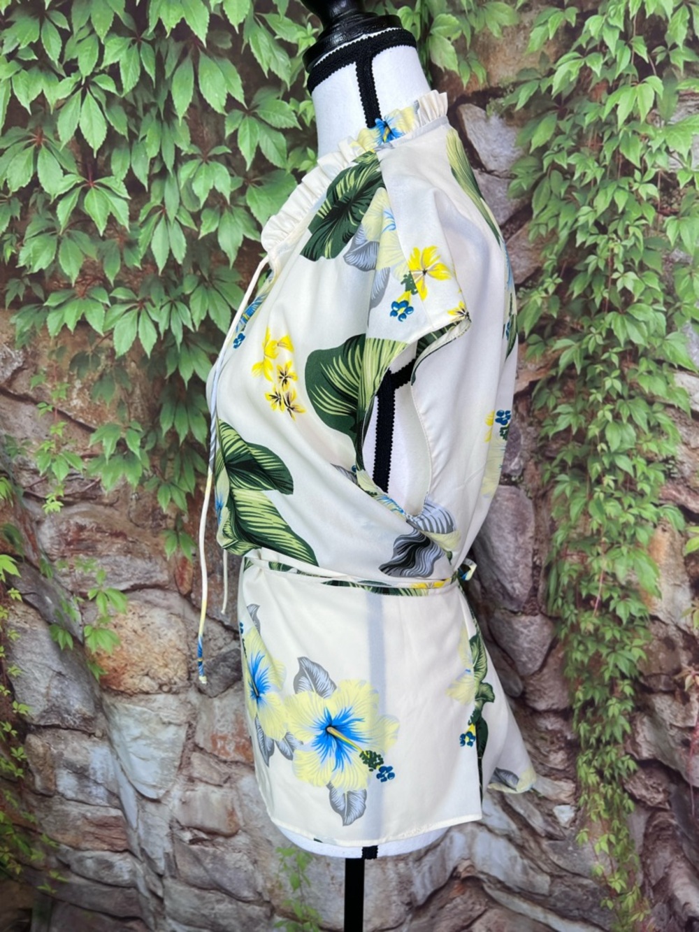 ZARA Cream and Green Tropical Print Dual Tie Blouse, S - Picture 4 of 10